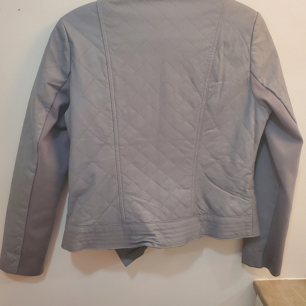 Jacket - Picture 4 of 6
